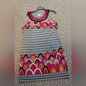 Sandra Darren cute dress high neck super flattering silky material